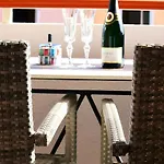 Apartments Zdjelar *