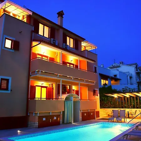 Apartments Zdjelar *